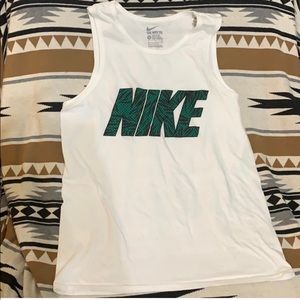 NIKE tank top